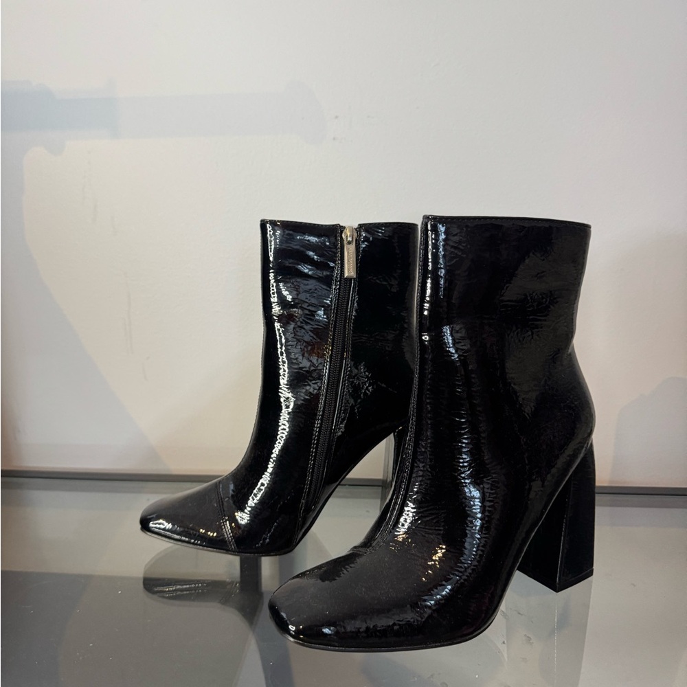 Cape Robbin Shiny Black Ankle Booties